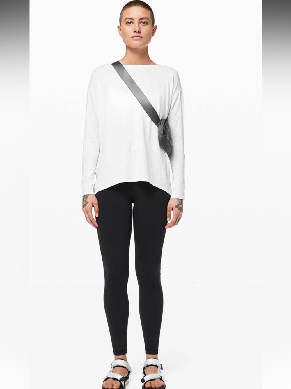 117. LULULEMON back in action long sleeve white 30”PTP 14 16 18